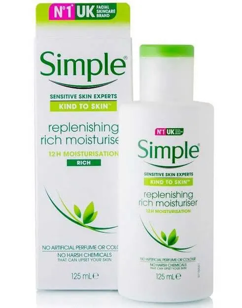 Simple%20Face%20Moisturiser%20-%20Simple%20Kind%20To%20Skin%20Replenishing%20Rich%20Moisturiser%20-%20125ml%20-%20Image%203