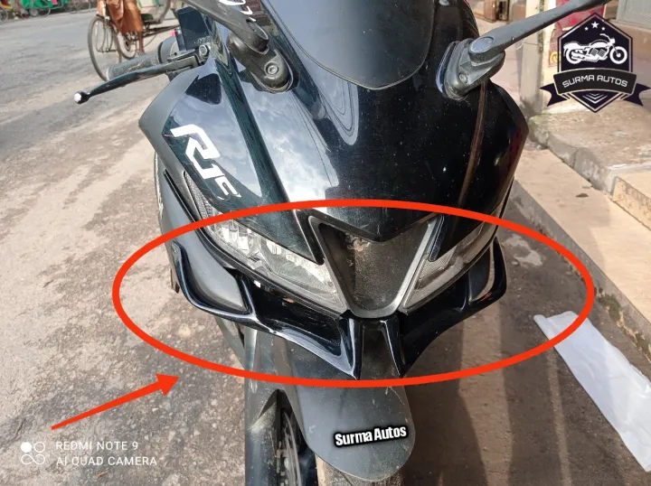 Motorcycle%20Front%20Winglet%20For%20YAMAHA%20R15%20V3%20Long%20Winglet%20(Glossy%20black)%20-%20Image%204