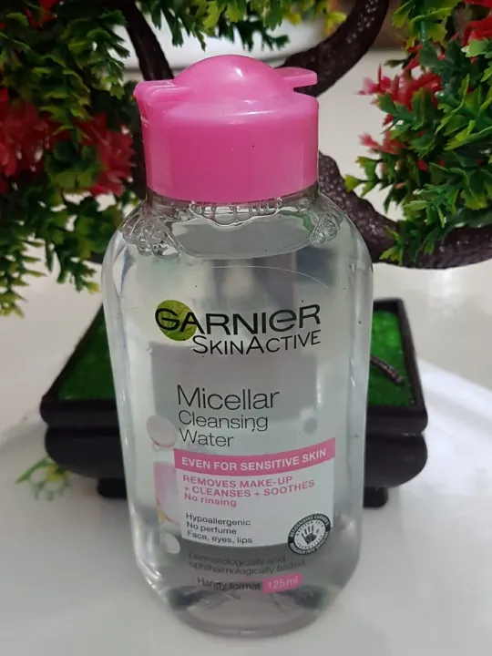 Garnier%20Micellar%20Cleansing%20Water%20Even%20For%20Sensitive%20Skin%20-%20125ml%20-%20Image%203