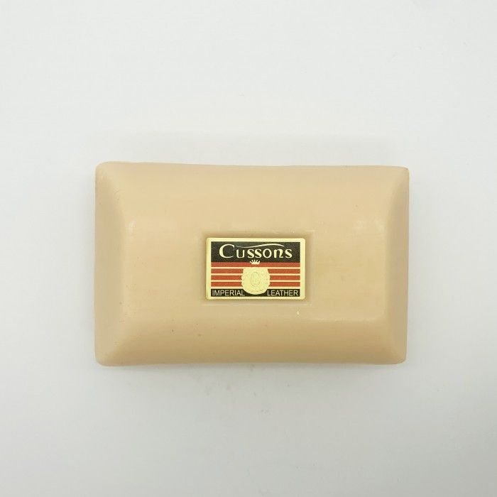 Cussons%20Imperial%20Leather%20Classic%20Beauty%20Soap%20-%20190g%20Bar%20(Made%20in%20Thailand)%20-%20Image%203