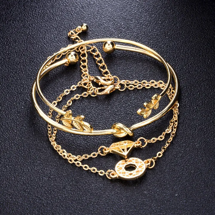 New%20Trendy%20Fashionable%204Pcs/%20Set%20Women%20Simple%20Design%20Gold%20Plated%20Chain%20Bracelet%20for%20Girls%20Simple%20Stylish%20/%20Bracelets%20for%20Women%20New%20Collection%20-%20Image%203