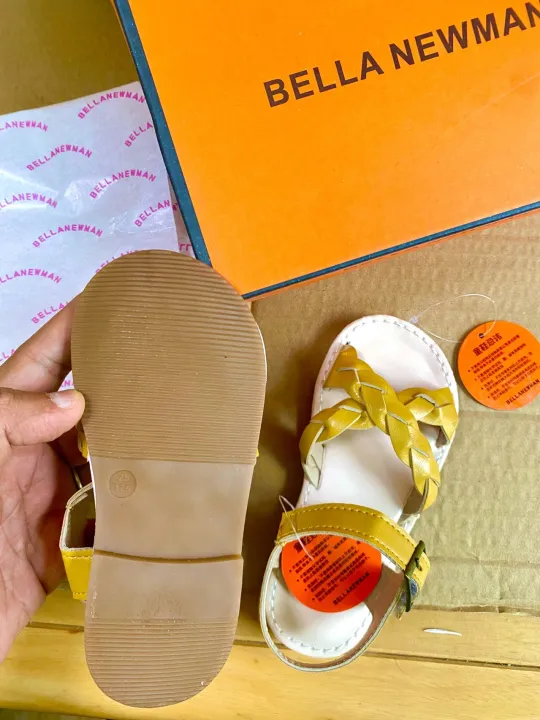 Girl%20Summer%20Shoes%20Fashionable%20Flat%20Slipper%20Sandals%20New%20Premium%20Sandal%20for%20Girls%20mix%20model%20-%20Image%206