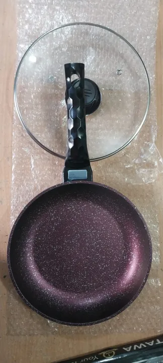 Non-Stick%20Fry%20Pan%20(24%20CM)%20Marble%20Coting%20from%20GMM%20Coatings,%20JAPAN%20(Exotic%20Quality%20with%20Glass%20Lid)%20-%20Image%202
