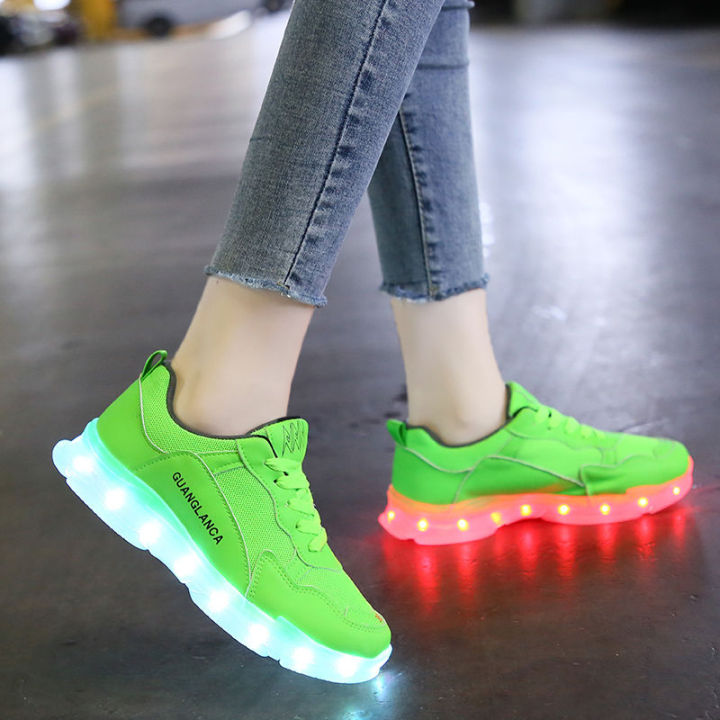 Rechargeable%20Light%20Shoes%20Male%20and%20Female%20Couple%20Shuffle%20Dance%20Shoes%20Student%20Casual%20Sports%20Shoes%20Light%20Running%20Shoes%20Luminous%20Dad%20Shoes%20-%20Image%202