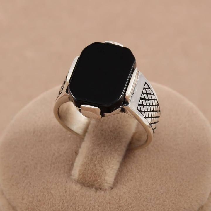 Stainless%20Steel%20Black%20Natural%20Stone%20Mens%20Finger%20Ring%20-%20Image%203