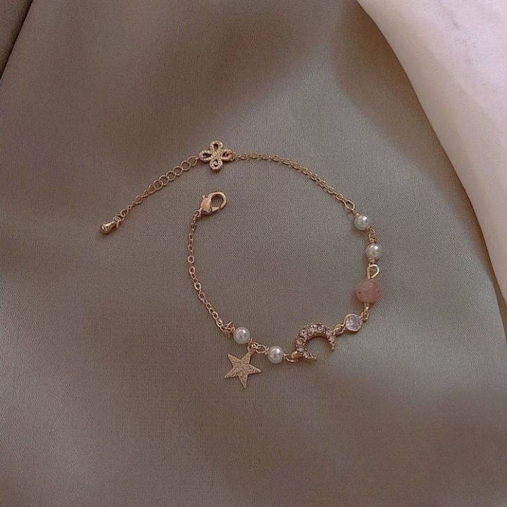 Zircon%20Pearl%20Bracelet%20for%20Women%20Adjustable%20Alloy%20Chain%20with%20Star%20Moon%20Charm%20Elegant%20Beaded%20Jewelry%20for%20Party%20Wedding%20and%20Daily%20Wear%20-%20Image%203