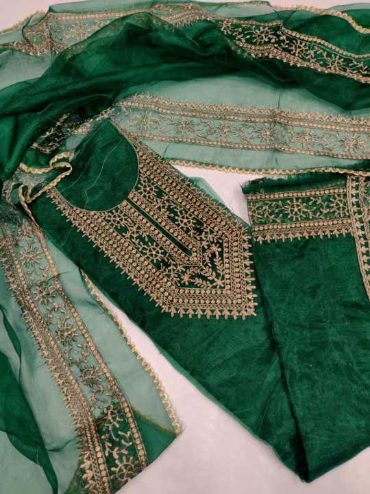 Organza%20Tissue%20Shalwar%20Kameez%204-Piece%20Dress%20for%20Women%20-%20Elegant%20Traditional%20Wear%20-%20Image%202
