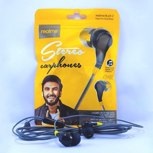 Realme%20Buds%202%20Wired%20In-Ear%20Earphones%20with%20Mic,%20Dynamic%20Stereo%20Sound,%203-Pin%20Plug%20-%20Image%204