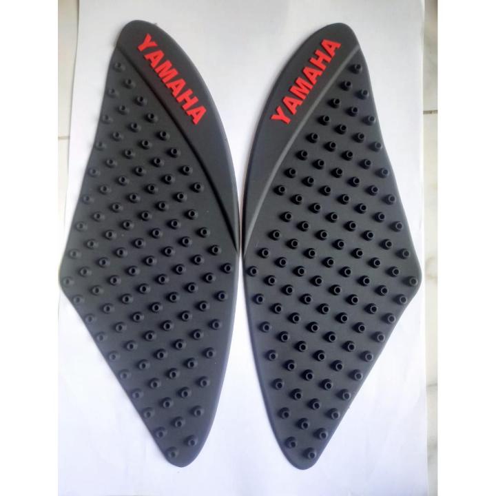 Motorcycle Fuel Tank Pad Anti Slip Protector Stickers Knee Grip Side Decals For Yamaha FZ-S or Fazer- Thai Pad Red in Black