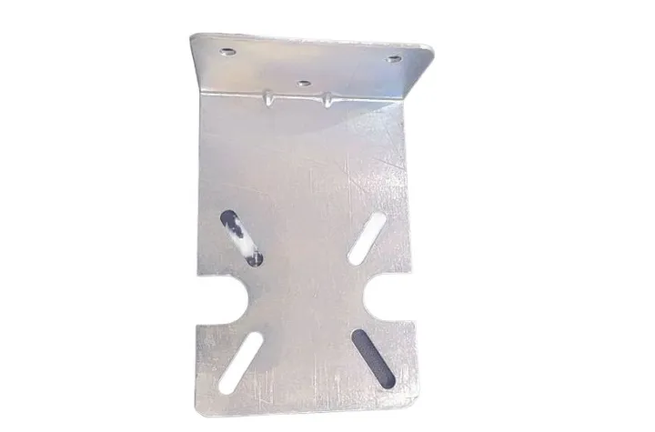 Housing%20Fixed%20Bracket%20for%2010"%20and%2020"%20Water%20Filter%20Housing%20GI%20Water%20Filter%20Housing%20Bracket(Sliver)%20-%20Image%203