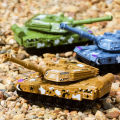 【3C VictoryEagle】Return Tank Toys Smallest Toys Interactive Toy.