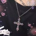 Gothic Pink Cross Necklace Y2K Purple Zircon Punk Pendant Necklace Grunge Heart Cross Necklace for Women Jewelry Accessories.