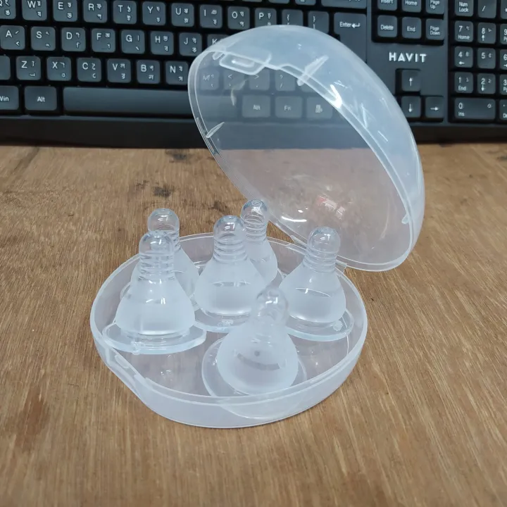 Baby%20Silicone%20Nipple%20Soft%20Silicone%20-6pcs%20With%20Box%20-%20Image%206