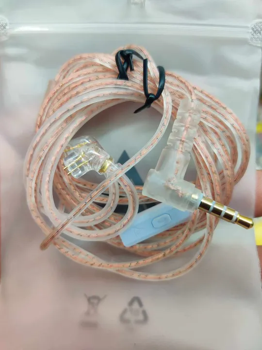 TRN,%20MT1,%20MT1%20Pro,%20MT1%20Max,%20OFC%20Flat%20Upgrade%20Cable%20Black%202%20Pin%20Type%20B%20C%200.75mm%20with%20Mic%20-%20Image%206