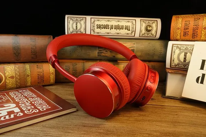 REMAX%20Wireless%20Headphones%20520HB%20Adjustable%20Earphone%20Stereo%20Bass%20Comfort%20Headset%20with%20Micphone%20for%20IPhone/Samsung%20..%20-%20Image%203