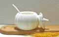【Cathery Baby Store】Plain white coffee sugar bowl with spoon, porcelain honey jar jar, ceramic all honey pot. 