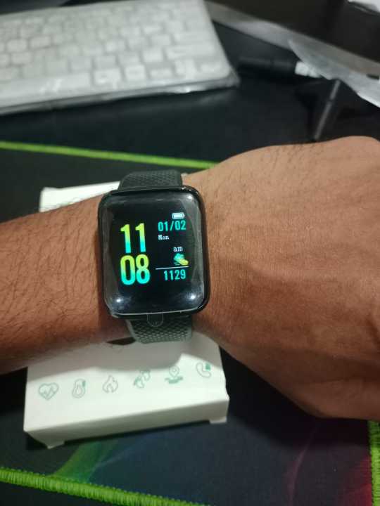Gadgets%20shop%20116%20Plus%20Waterproof%20Smart%20Sports%20watch%20Bracelets%20&%20Fitness%20Tracker%20-%20Image%202