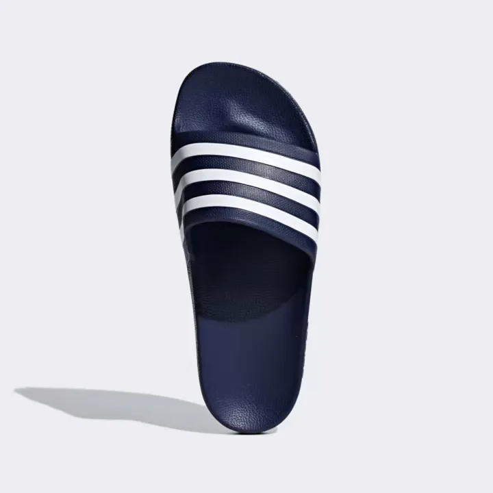 Adidas%20ADILETTE%20AQUA%20Slides%20-%20Image%203
