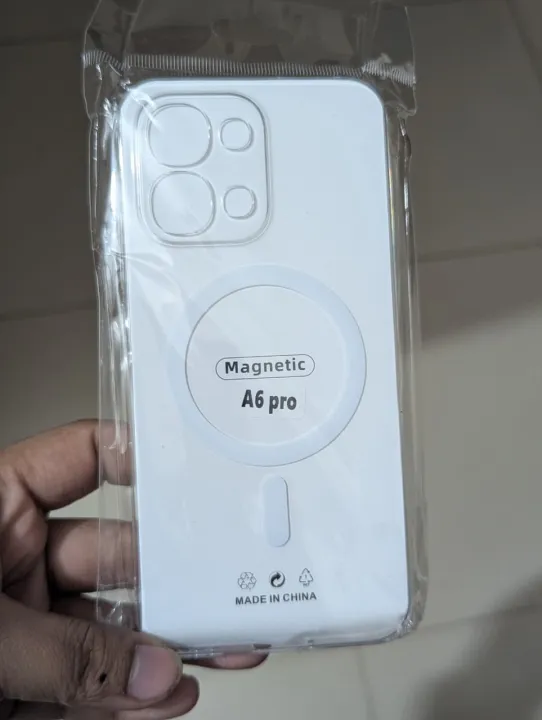 Oppo%20A6%20Pro/F31%20Clear%20case%20Non%20Yellowing%20(TPU%20+%20Tough%20Polycarbonate%20Back)%20-%20Image%202