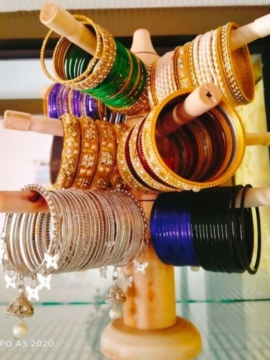 Churir Alna Wooden Twelve Stick - Curi Rakhar Stand [Theft Stand]