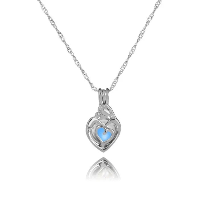 %EF%BC%88New%EF%BC%89Glow%20in%20the%20Dark%20Fahion%20Women%20Love%20Heart-haped%20Hollow%20Pendant%20Chain%20Necklace%20-%20Image%206