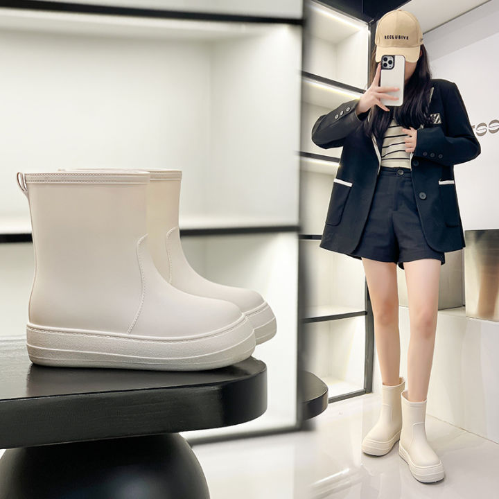 New%20fashion%20women's%20rain%20boots%20medium%20and%20low%20waterproof%20anti-slip%20rain%20boots%20winter%20velvet%20detachable%20water%20shoes%20soft%20sole%20rubber%20shoe%20cover%20-%20Image%203