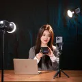 Ulanzi L024 40W RGB Video Light 2500-6500K Bi-color 0-359° RGB COB Light Mini Bowens Mount Fill Light 3400mAh COB Light. 