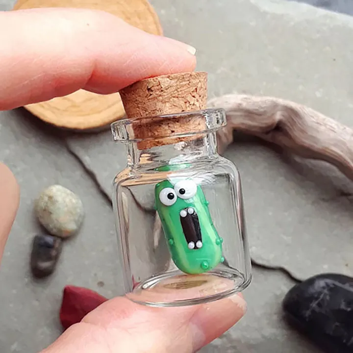 Miniature%20Glass%20Screaming%20Pickle%20In%20A%20Bottle%20Handmade%20Jars%20Of%20Screaming%20Pickle%20Sculpture%20Cute%20Tiny%20Pickle%20Mini%20Emotional%20Support%20Pickle%20Ornament%20For%20Pickle%20Lovers%20Party%20Home%20Decoration%20Fayshow%20-%20Image%202