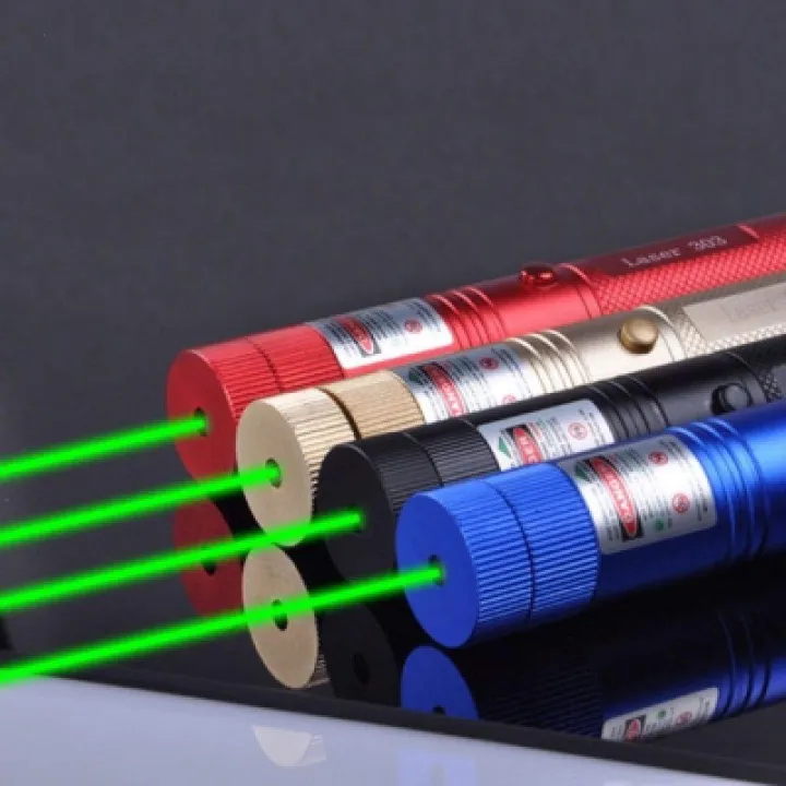 Laser%20Pointer%20Rechargeable%20Green%20Adjustable%20Burn%20Match%20-%20Image%203