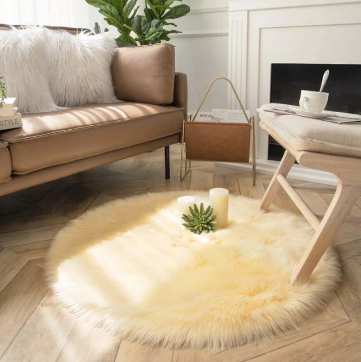 Fluffy%20Fur%20Carpet%20Circle%20shape%20Rugs,%20Soft%20Hairy%20Fur%20Rugs%20Washable%20Faux%20Fur%20Rug%20For%20Kids%20Bedroom%20Home%20Decoration%20Sofas%20Cushions%20Mat%20Soft%20Carpet%20Sheepskin%20Rug%20(1pc,%2070*70cm%20Circle)%20-%20Image%204