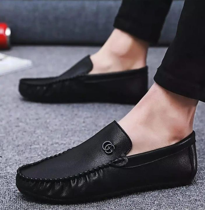Loafers shoes for men with artificial pu leather and classic design for  casual use