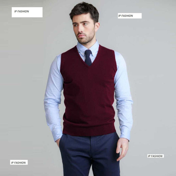 Maroon Woolen Fashionable Sweater for Man