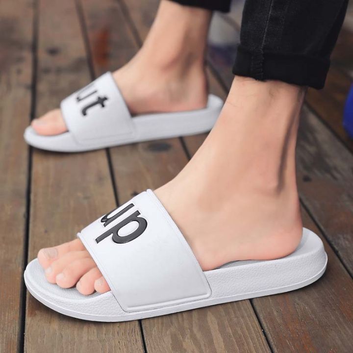 Light%20Weight%20Men%20Slider%20Slippers%20Fashion%20Casual%20Shoes%20Non-slip%20Slides%20Bathroom%20Summer%20Sandals%20Soft%20Sole%20Flip%20Flops%20Men%20-%20Image%203