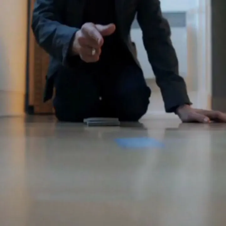 Black%20Circle%20Pk%20Ring%20-Magic%20Strong%20Magnetic%20Magnet%20Ring-%20Coin%20Finger%20Decoration%20Magic%20Ring%20Props%20Tools%20-%20Image%204