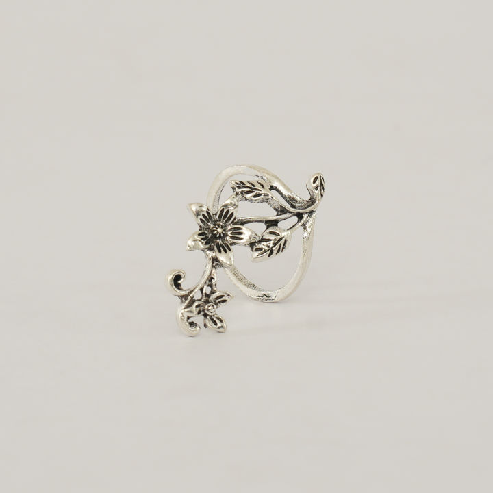 4%20set%20natural%20shape%20leaf%20finger%20ring%20set%20for%20women%20(Color%20Guaranteed)%20-%20Image%204