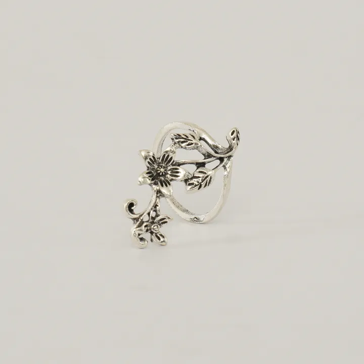 4%20set%20natural%20shape%20leaf%20finger%20ring%20set%20for%20women%20(Color%20Guaranteed)%20-%20Image%204