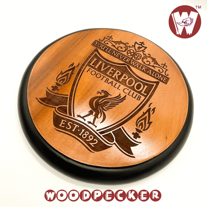Liverpool%20logo%20Sports%20wall%20matt%20Black%20border%20%208x8/%2012x12%20inch%20Round%20engraved%20mahogany%20wood%20-%20Image%204