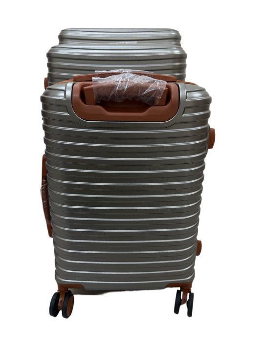 The%20Voyager%20Hardshell%20Spinner%20Luggage-%20Gray%20&%20Terracotta%20-%20Image%202