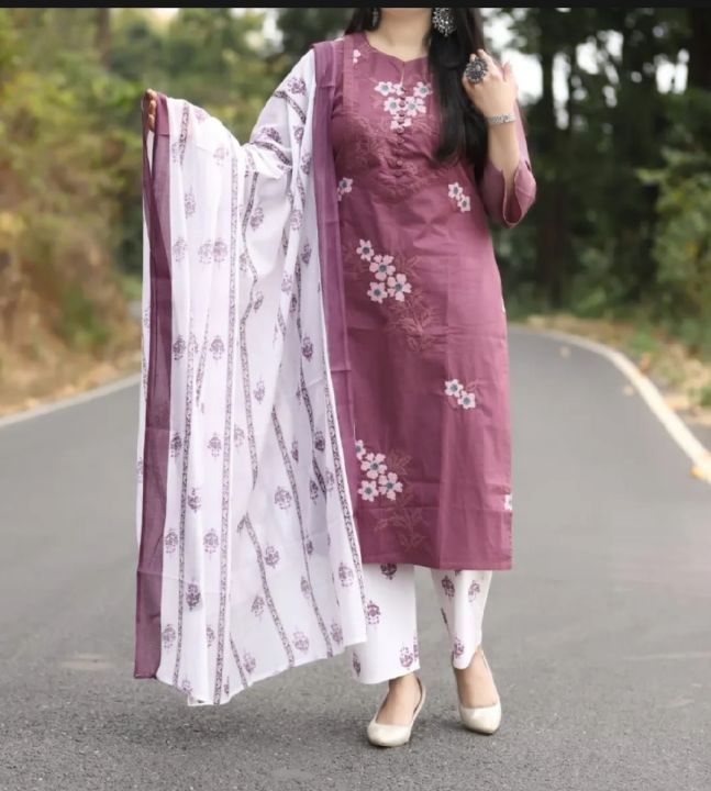 New%20Un%20Ready%20Skin%20Print%20Cotton%20Three%20Piece%20Shalwar%20Kameez%20for%20Women%20-%20Image%202