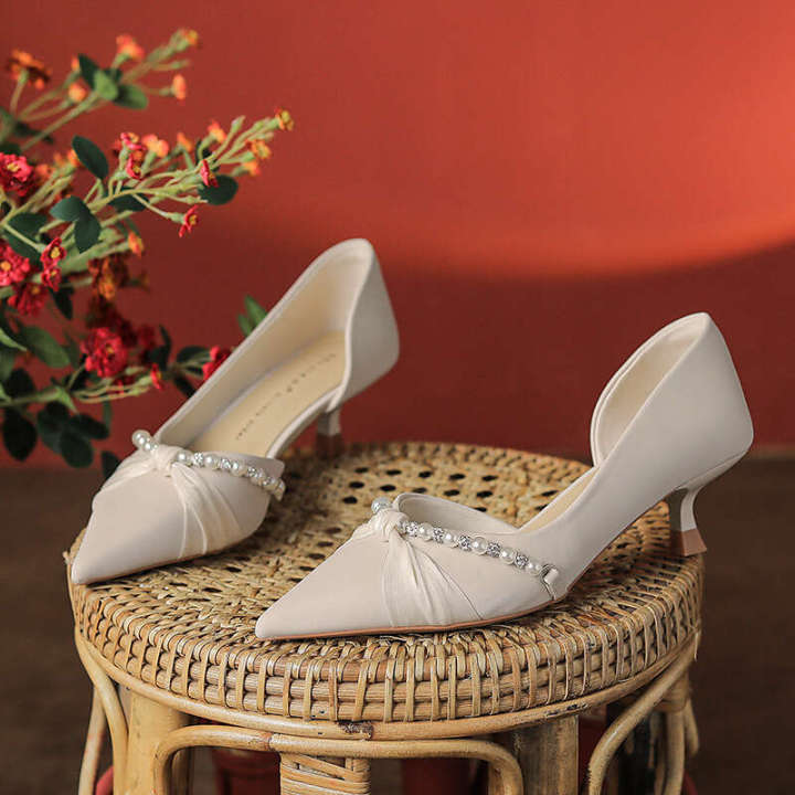 339-32%20and%20Elegant%20Silk%20High%20Women's%20Thin%20Heels,%20Pearl%20Twisted%20Single%20Shoes,%20New%20Chinese%20Wedding%20Shoes%20Companion%20-%20Image%207