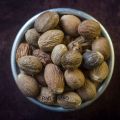 জয়ফল (২পিস) | Organic Nutmeg. 