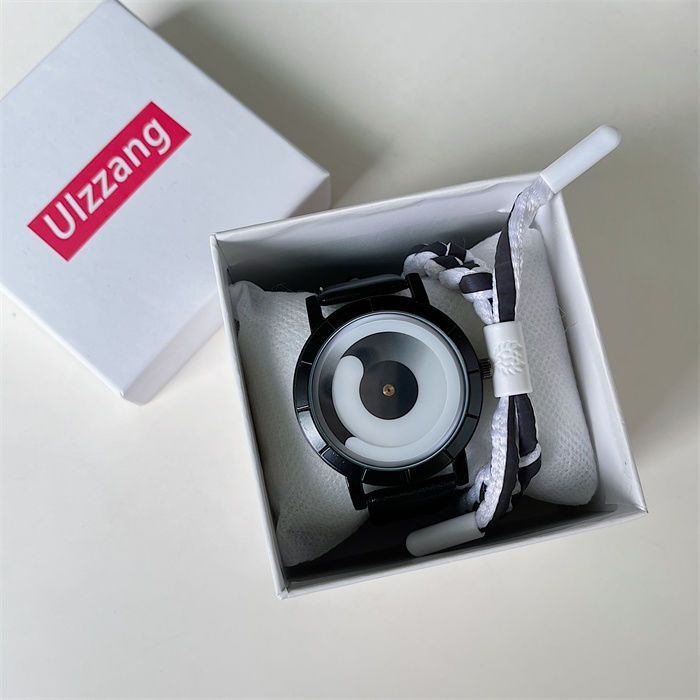 Watch%20Men's%20and%20Women's%20Korean-Style%20Simple%20Good-looking%20Couple%20Technology%20Cool%20Smart%20Fashion%20Fashion%20Electronic%20Couple%20-%20Image%204