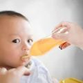 Newborn Baby Silicone Rice Cereal Bottle Feeding Bottle Toddler Silicone Squeeze Feeding Spoon Milk Bottle Baby Training Feeder. 