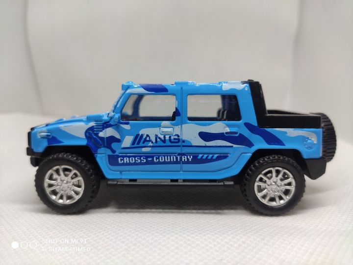 Metal%20Car%20spring%20system%20colorfull%20metal%20car%20(10x4x4%20cm)%20-%20Image%206