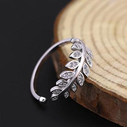 Simple%20Design%20Design%20Finger%20Ring%20For%20Women%20-%20Image%204