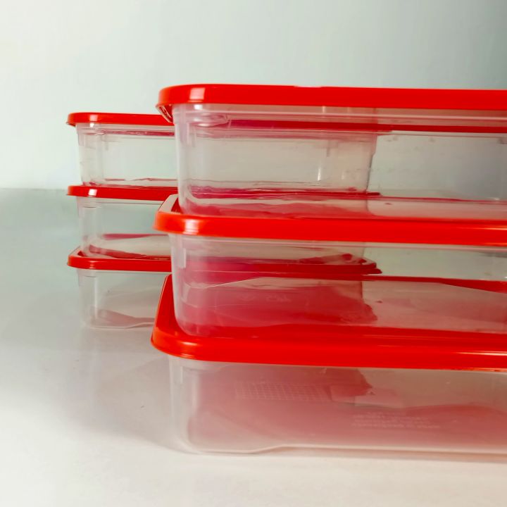 Refrigerator%20Storage%20Container%20with%20Lid.%20%2003/4%20Pcs%20Set%20%20Food%20grade%20Container%20/%20Plastic%20Box%20for%20Kitchen.%20%201600ml.%20-%20Image%202