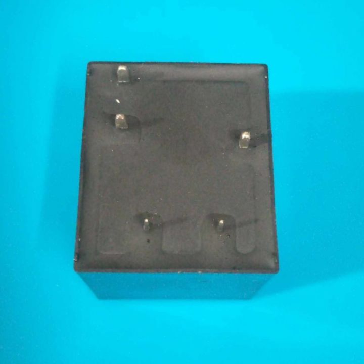 IPS%20Relay%2012V%20Relay%20DC%2012V%2030A%20250VAC%205%20Pin%20Coil%20SPDT%20Power%20Relay%20SLC-12VDC-SL-C%20PCB%20Mount%20Power%20Relays%20Switches%20DC%2012V%20IPS%20Relay%20Switches%20Black%2012V%20Inverter%20Relay%20Switches%20-%20Image%204