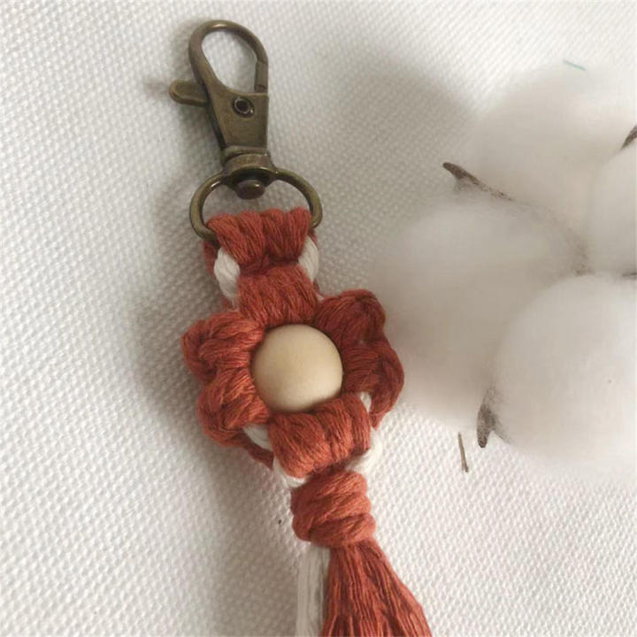 Hand-woven%20Rustic%20Small%20Flower%20Tassel%20Keychain%20Creative%20Handmade%20Bag%20Car%20Wallet%20Pendant%20-%20Image%207