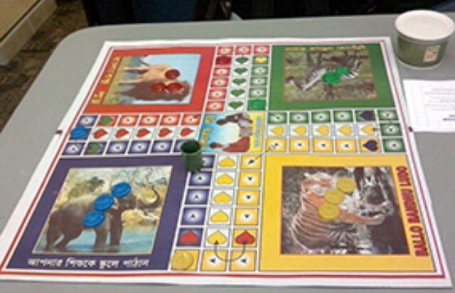 ludo%20board%20,normal%20size%2045"cm%20length%20%2045"width%20with%2016%20dice%20-%20Image%203