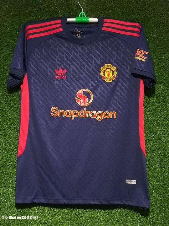 Man U Jersey - Player Edition Jersey - Man U Football Club - Home/Away Kit - Special Fans Version Jersey Club Jersey 202425 - Thai Fabrics - Short Sleeve - New Football Jersey - UEFA Champions League 2024 Design - Premium